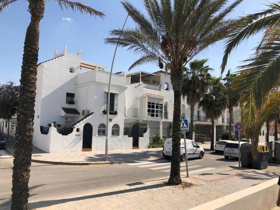 Duplex 4, Primera Linea De Playa 桑卢卡尔-德巴拉梅达 外观 照片
